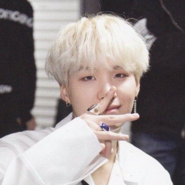 A moment captured by SUGA (BTS)'s fan