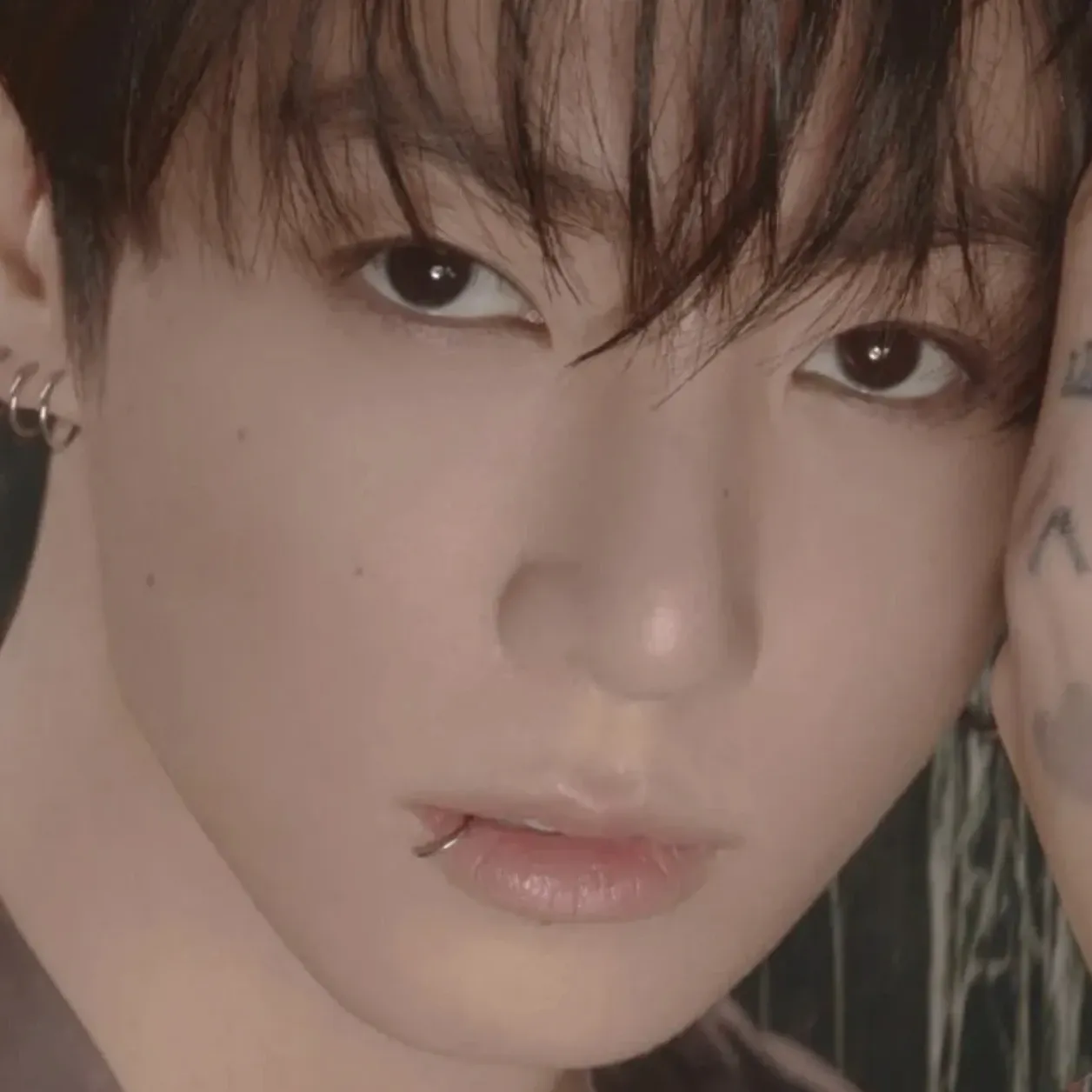 Potret di balik layar Jungkook (BTS)