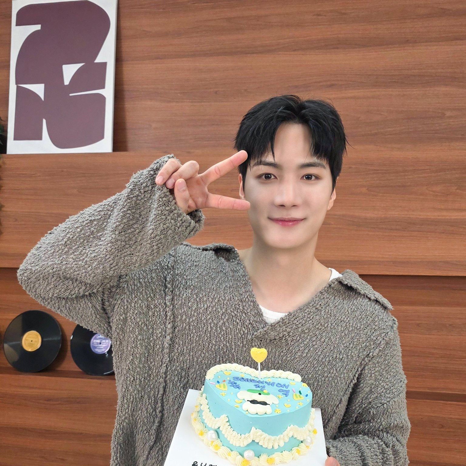 Recent activity shot of Kim Jonghyeon