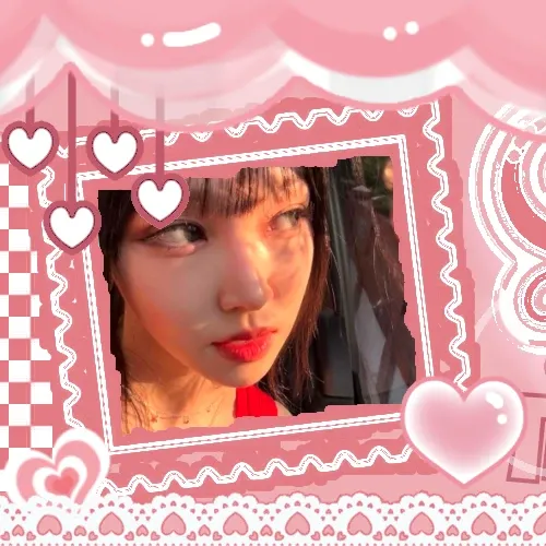 A moment captured by Yuju (GFRIEND)'s fan