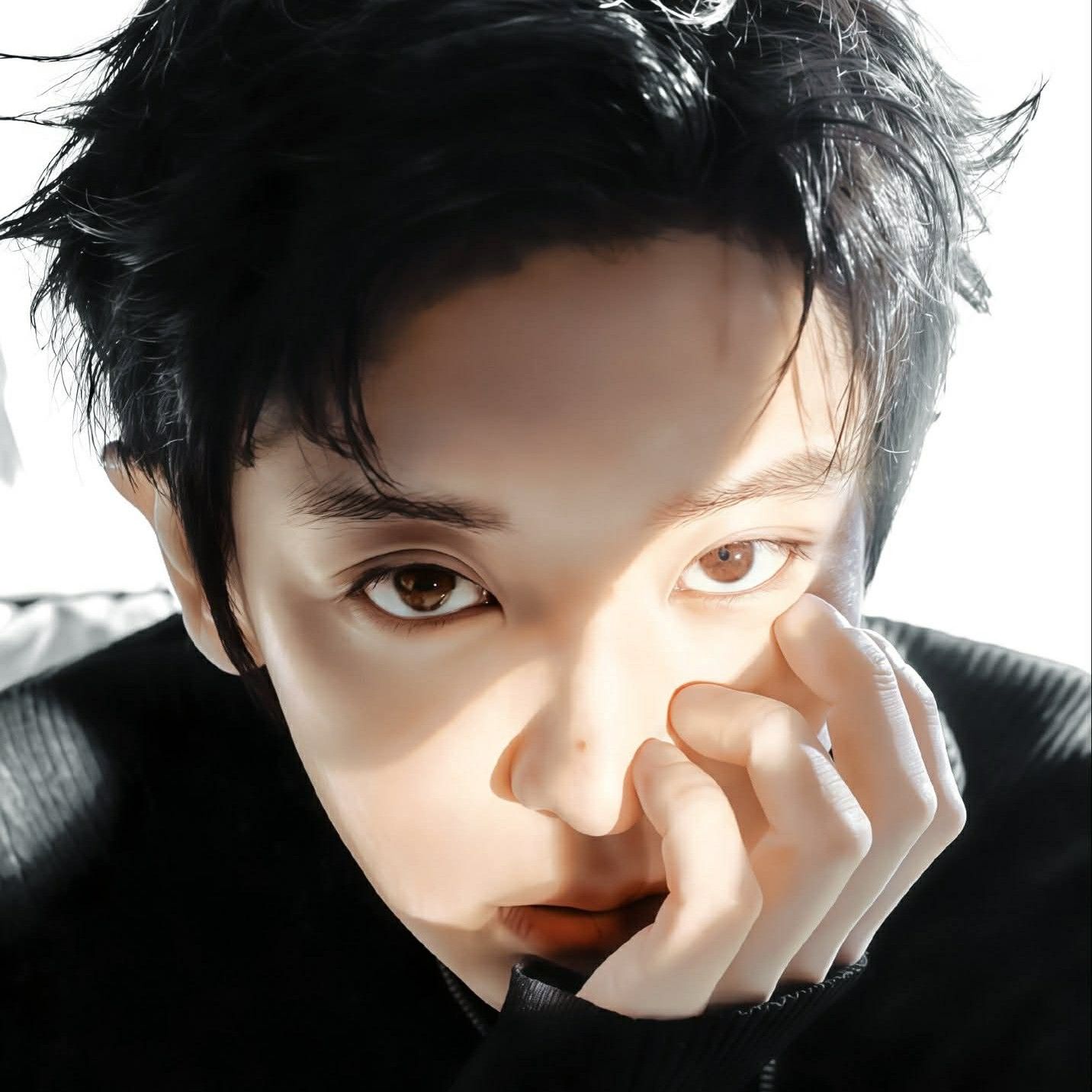 A moment captured by Chanyeol (EXO)'s fan