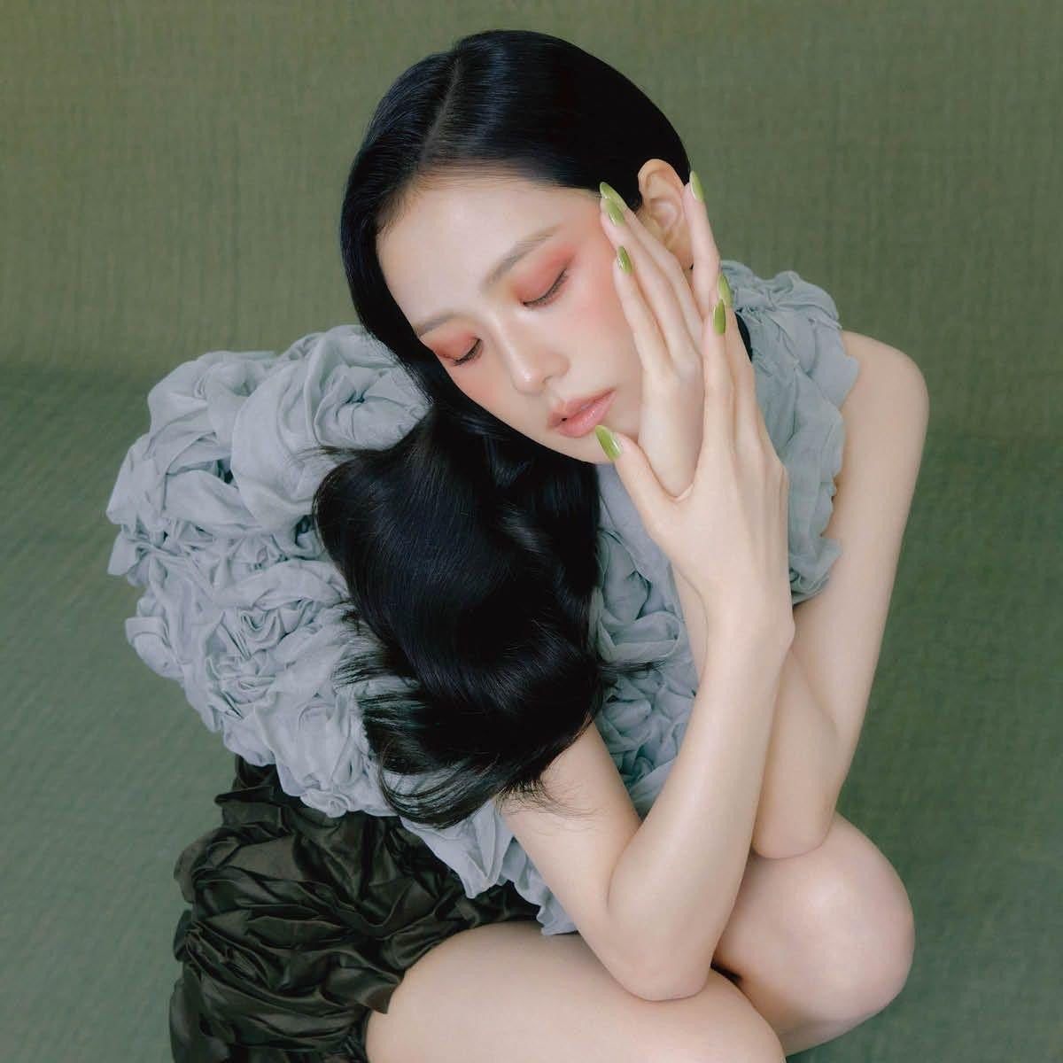 지수 (BLACKPINK)의 비하인드 컷