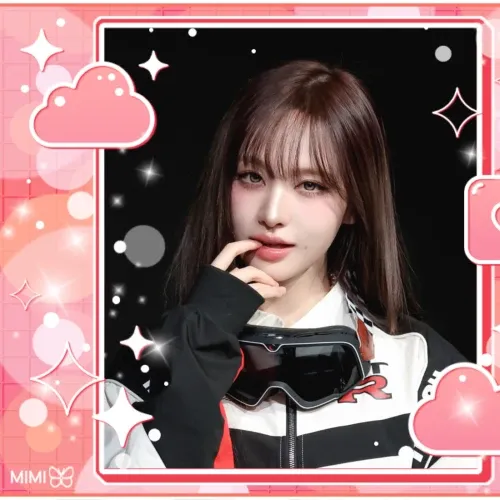 Recent activity shot of LIZ (IVE)