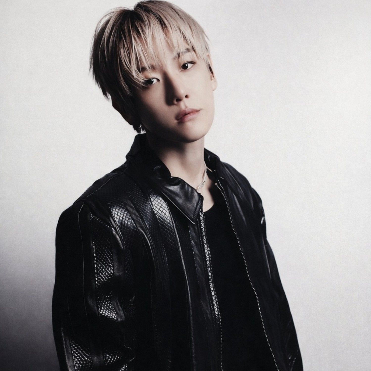 ベクヒョン (EXO)の最新写真