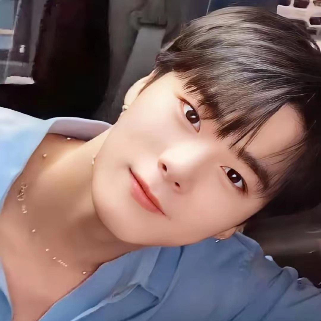 A moment captured by Moonbin (ASTRO)'s fan