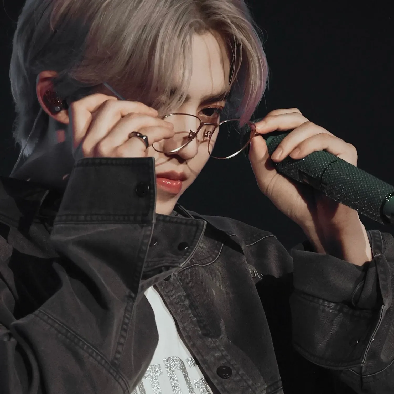 A moment captured by S.Coups (SEVENTEEN)'s fan