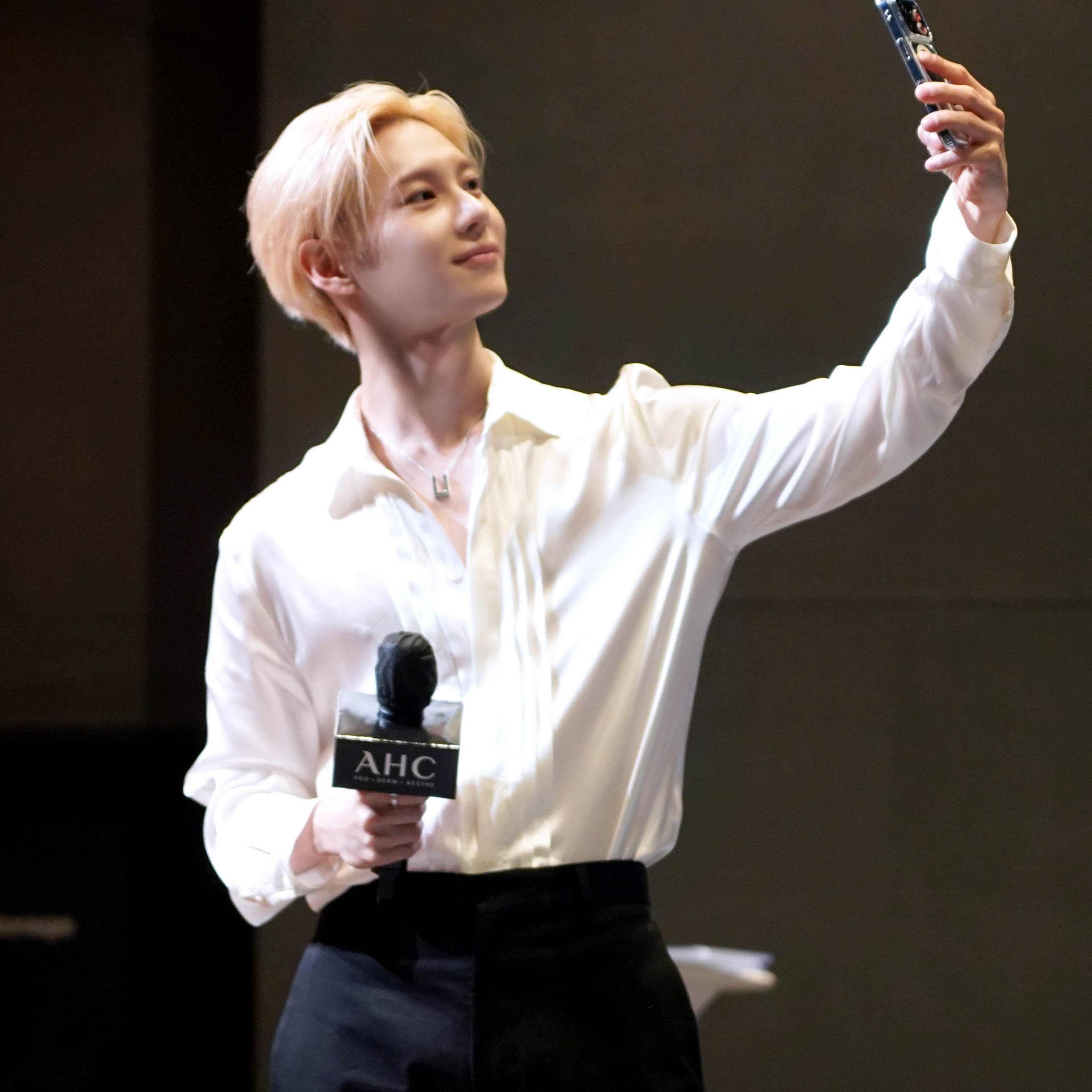 Behind-the-scenes cut of Taemin (SHINee)