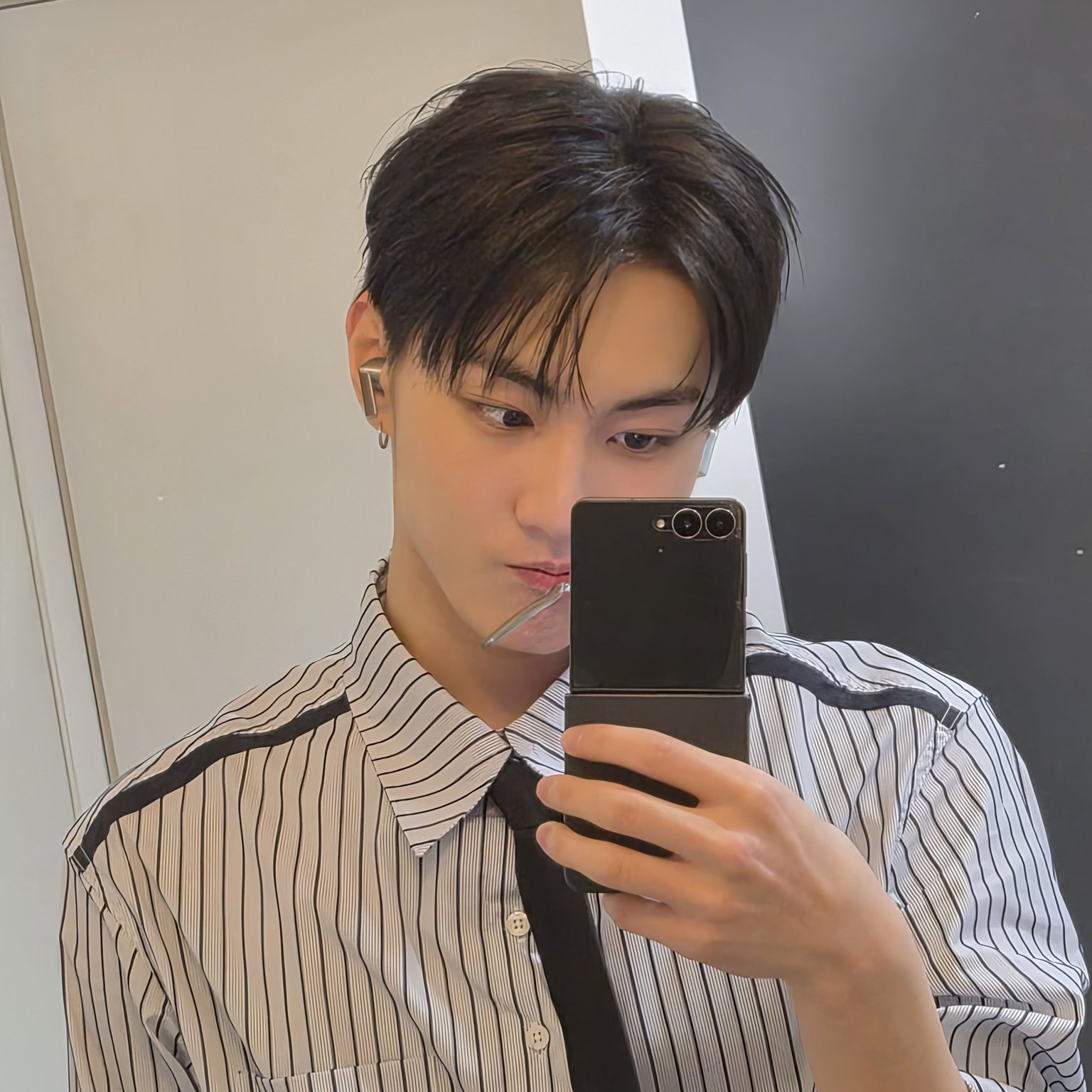 Behind-the-scenes cut of Jungwon (ENHYPEN)