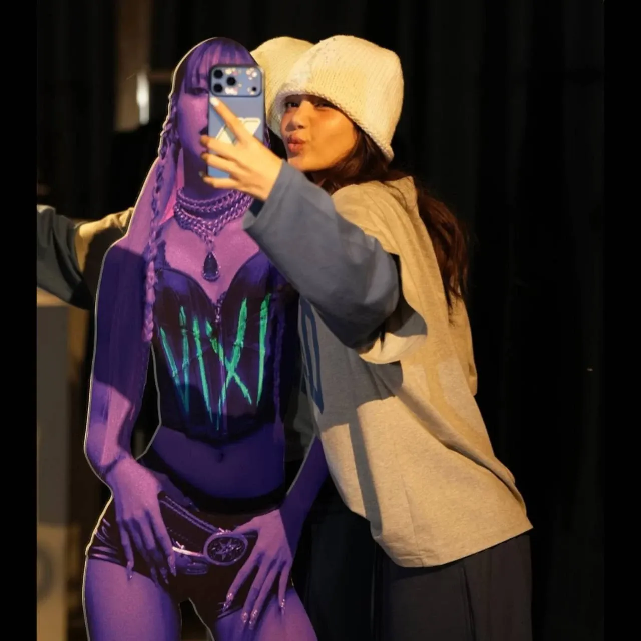 Momen yang diabadikan oleh penggemar Lisa (BLACKPINK)