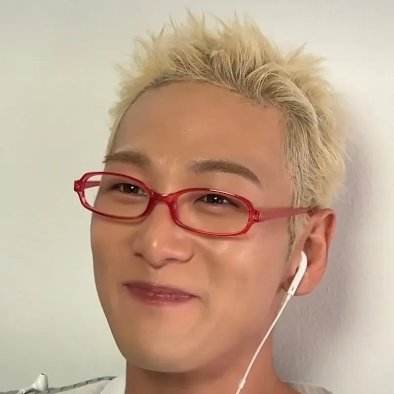 백호의 비하인드 컷
