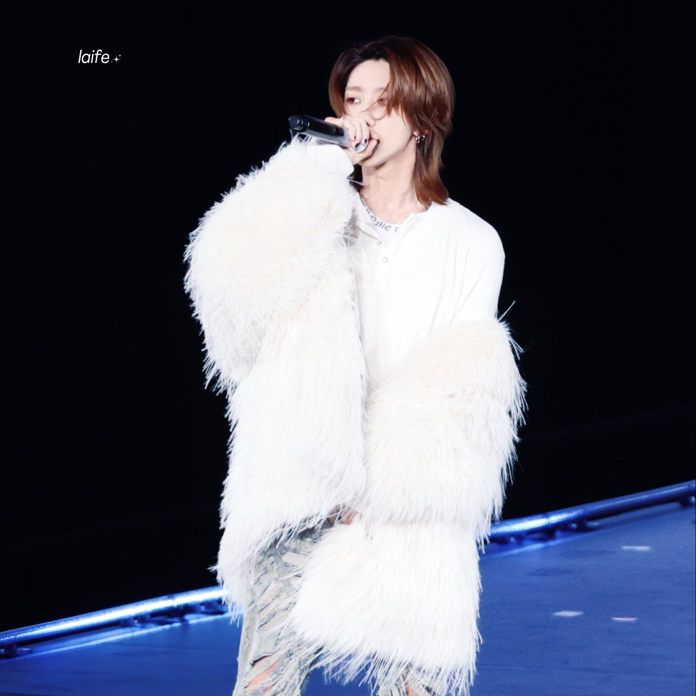 Behind-the-scenes cut of The 8 (SEVENTEEN)