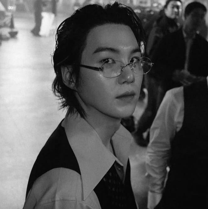 Foto terbaru SUGA (BTS)