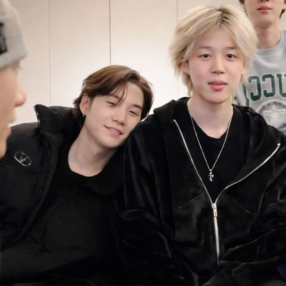 A moment captured by SUGA (BTS)'s fan