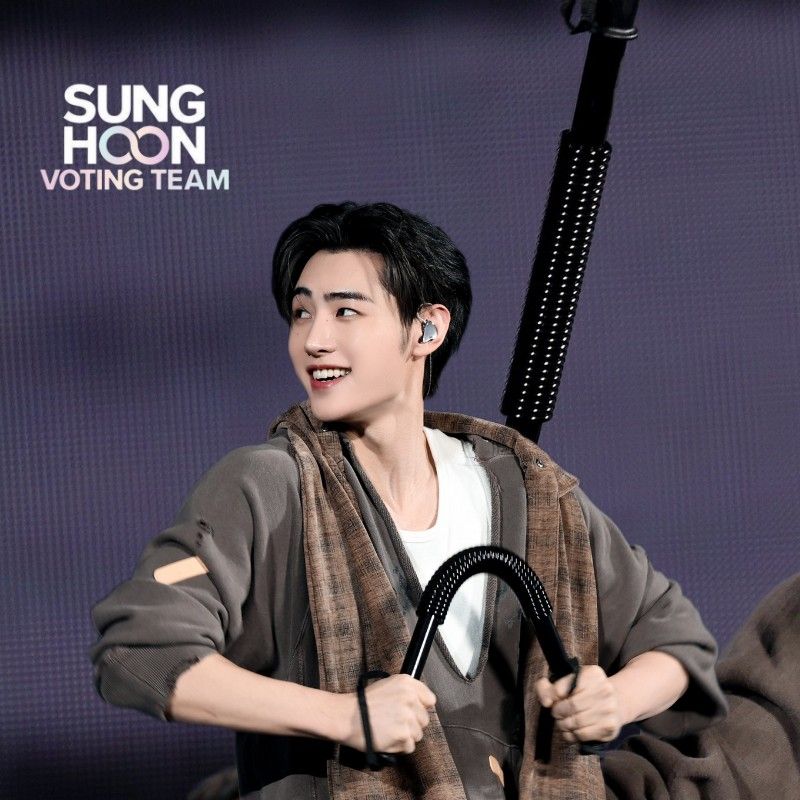 Behind-the-scenes cut of Sunghoon (ENHYPEN)