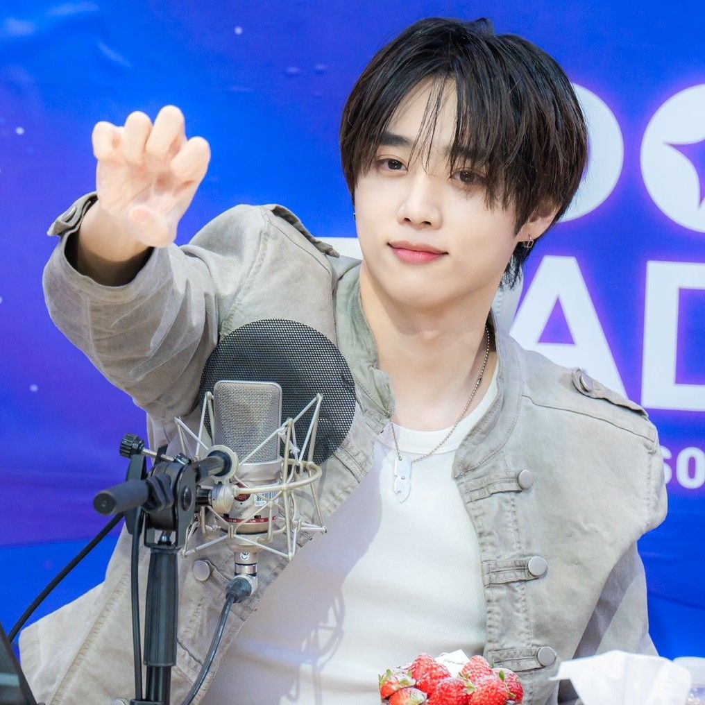 A moment captured by Sunwoo (THE BOYZ)'s fan