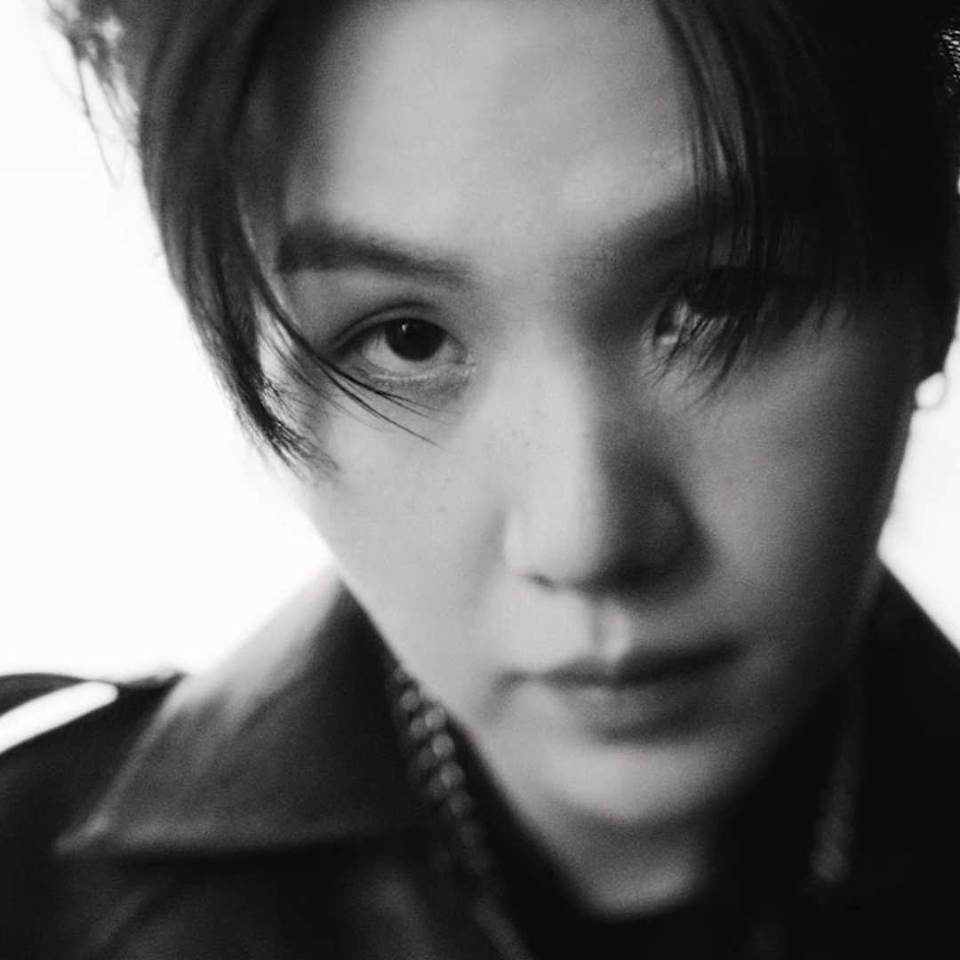 Behind-the-scenes cut of SUGA (BTS)