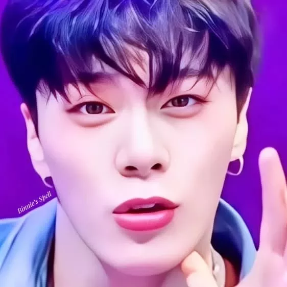 A moment captured by Moonbin (ASTRO)'s fan