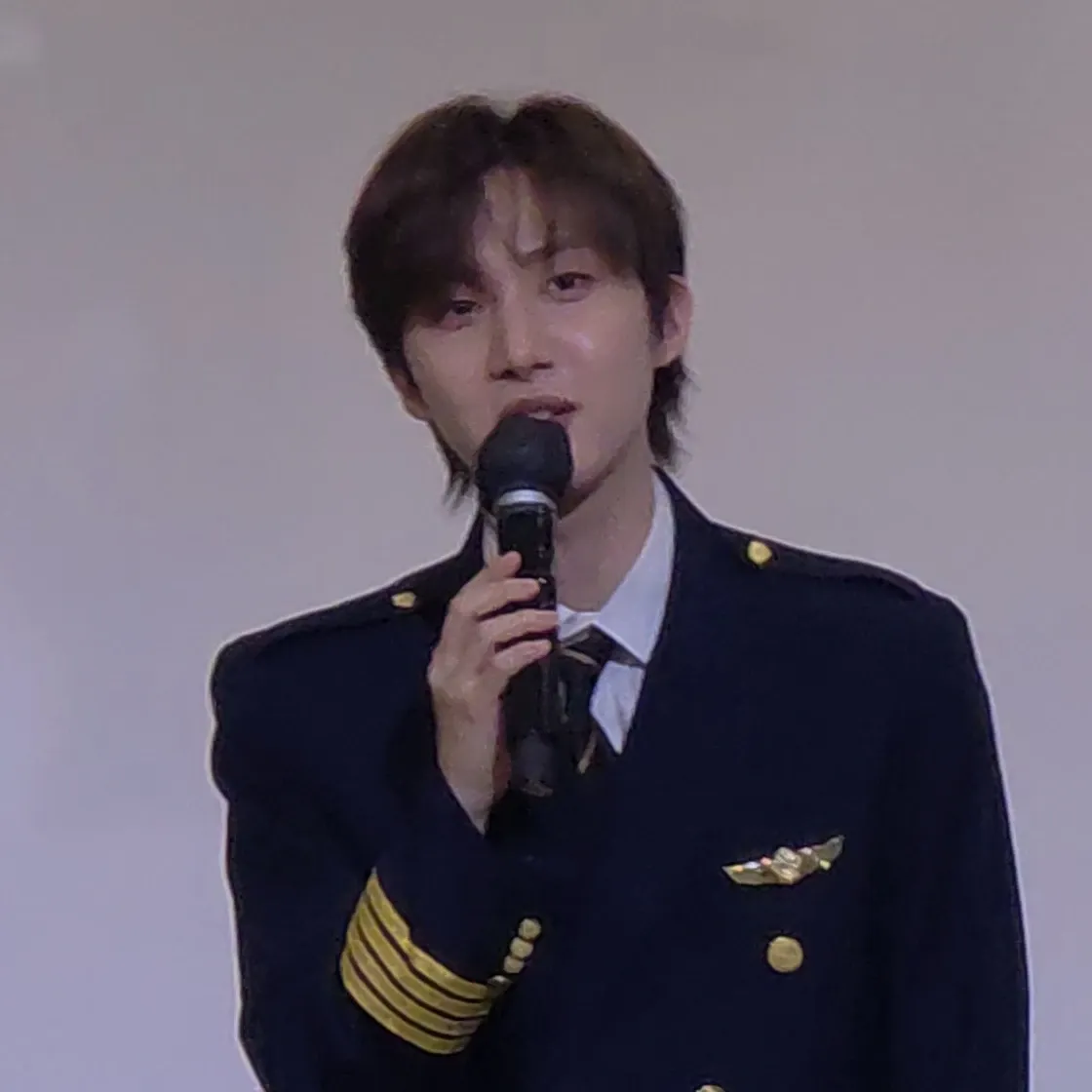 Recent activity shot of Hui (PENTAGON)