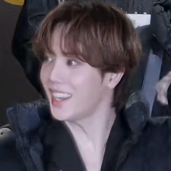 카즈타 (n.SSign) 최근 활동샷