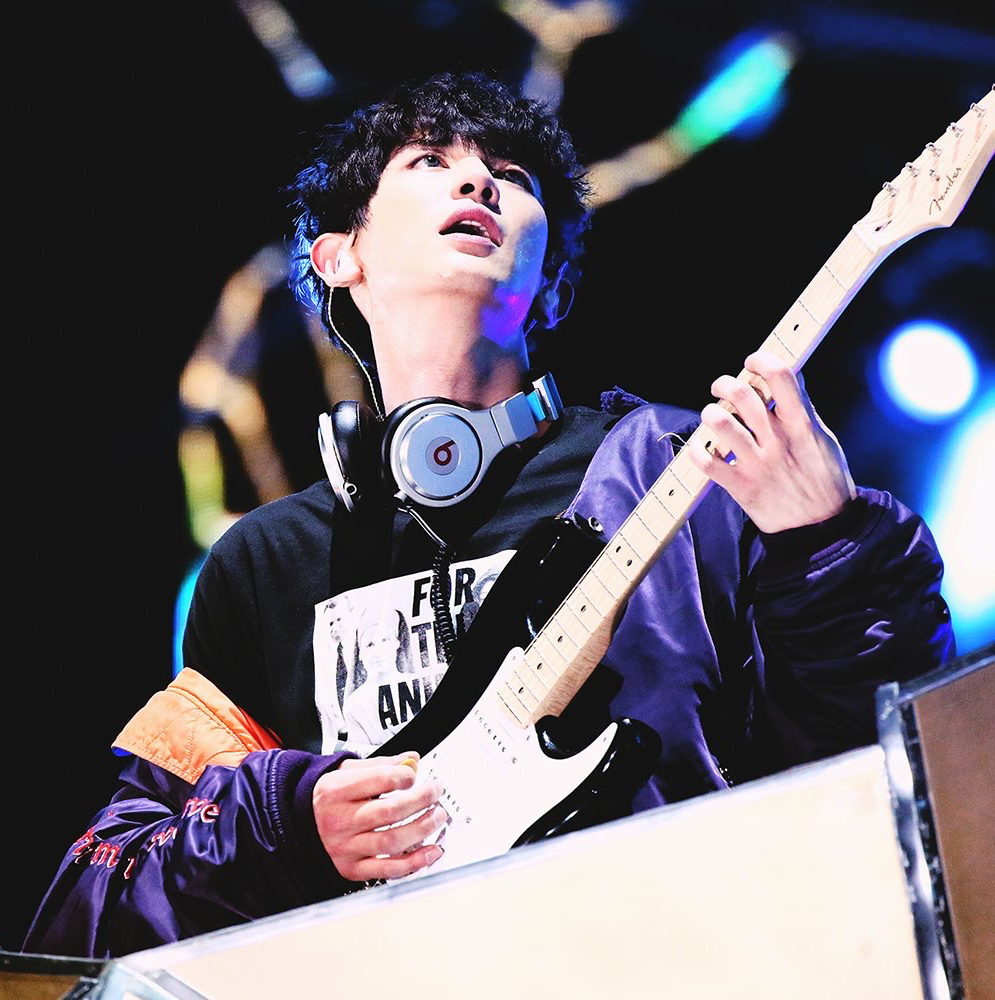 Foto aktivitas terbaru Chanyeol (EXO)