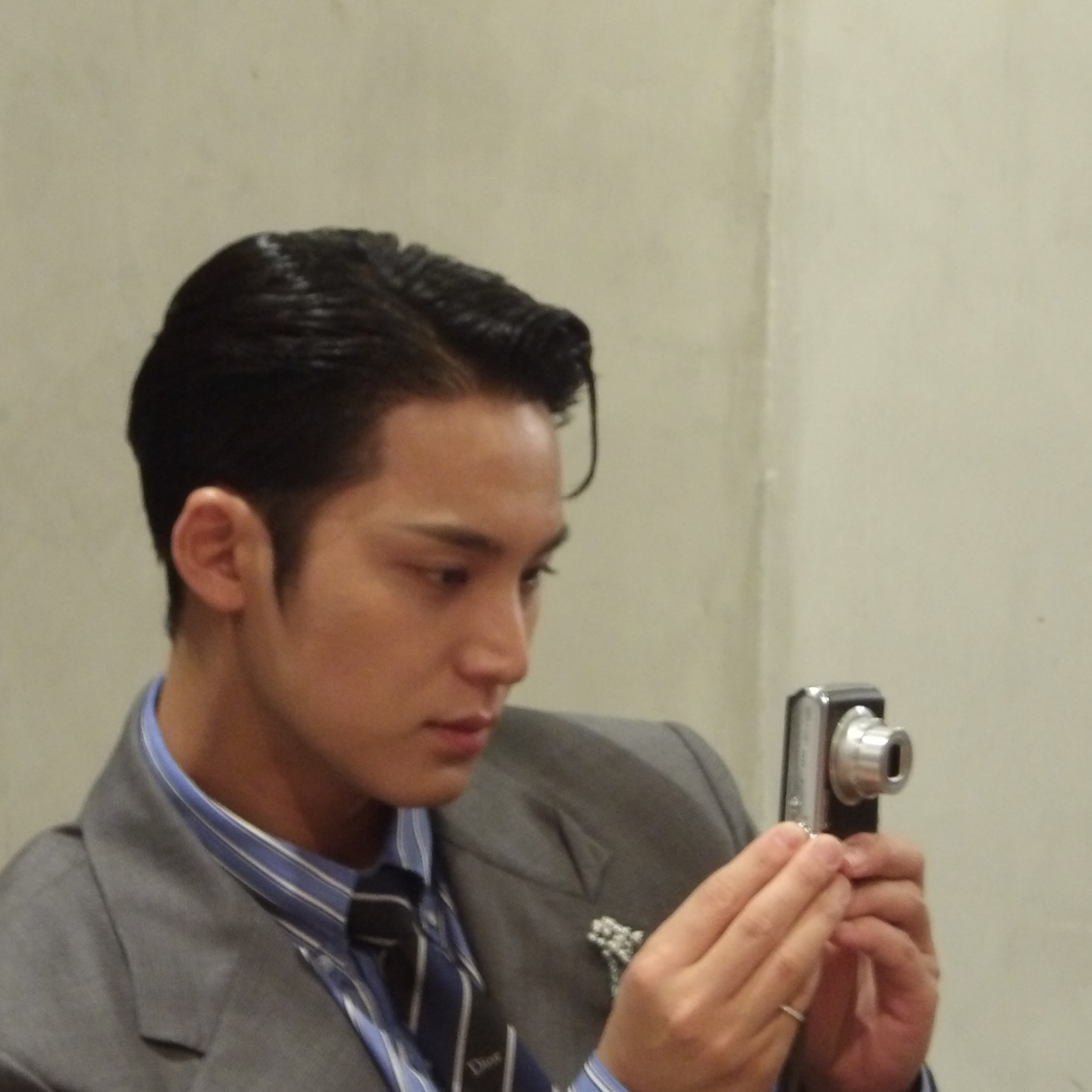 Latest photo of Mingyu (SEVENTEEN)