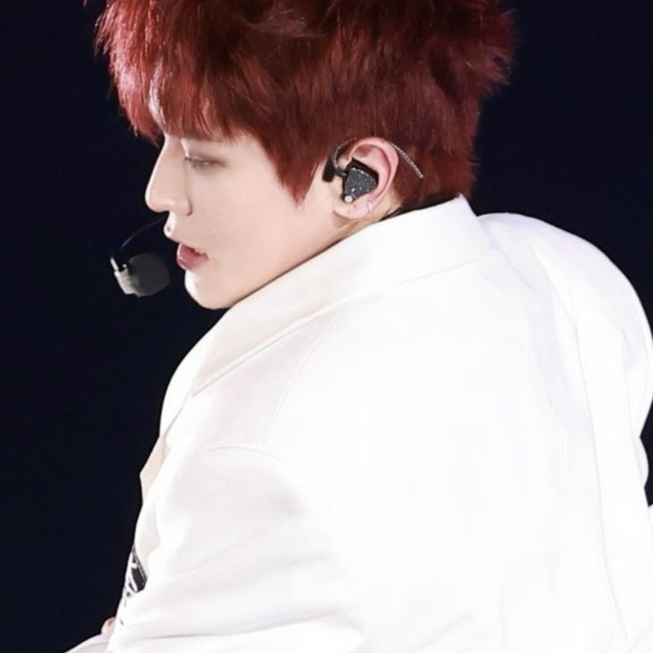 テヨン (NCT 127)の最近の活動写真