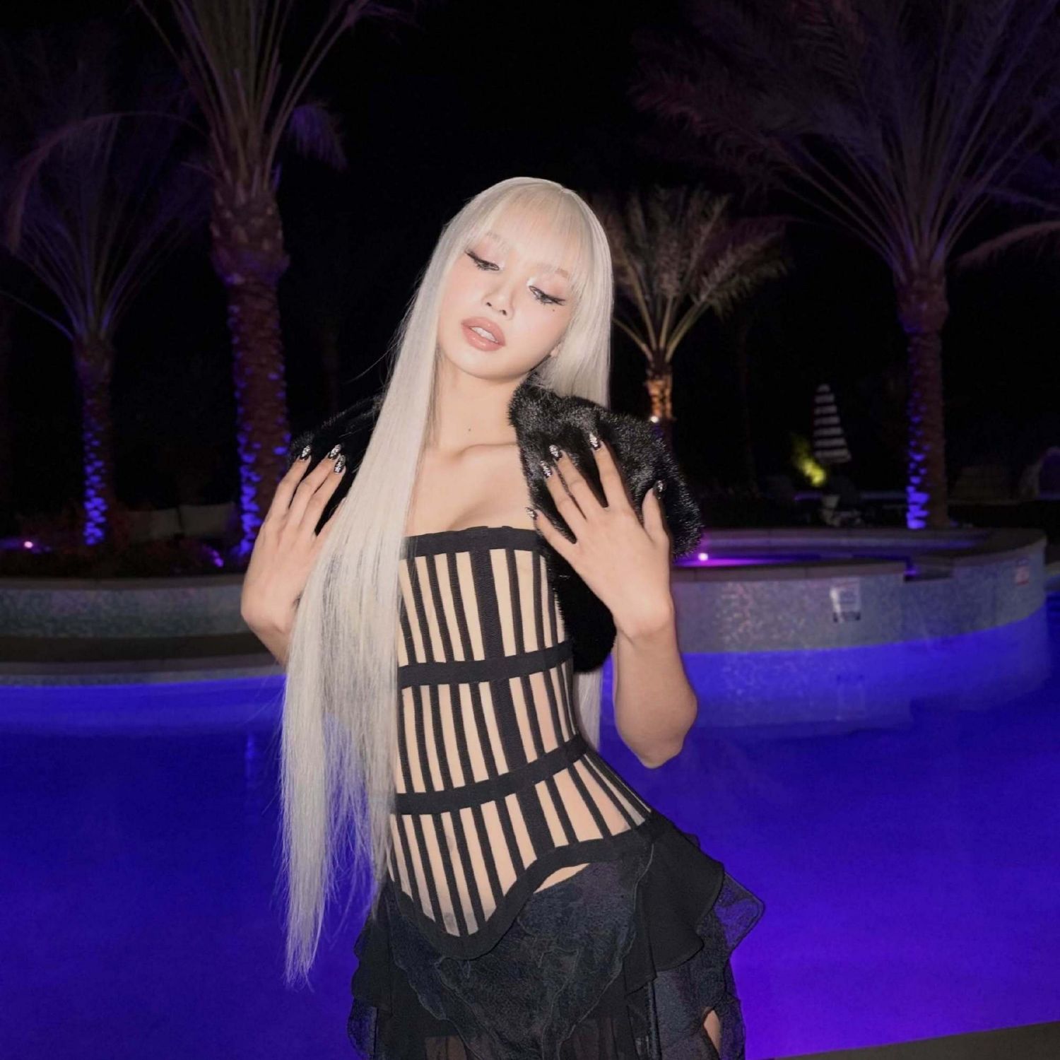 Momen yang diabadikan oleh penggemar Lisa (BLACKPINK)