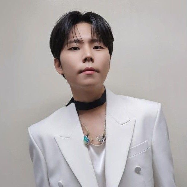 A moment captured by Jung Seunghwan's fan