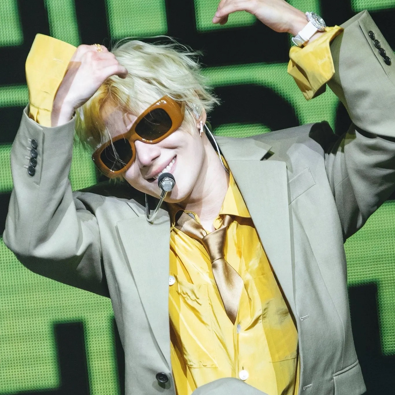 A moment captured by Taemin (SHINee)'s fan