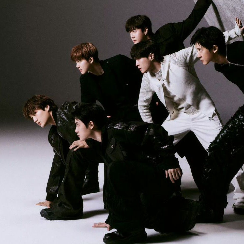 EXO의 비하인드 컷