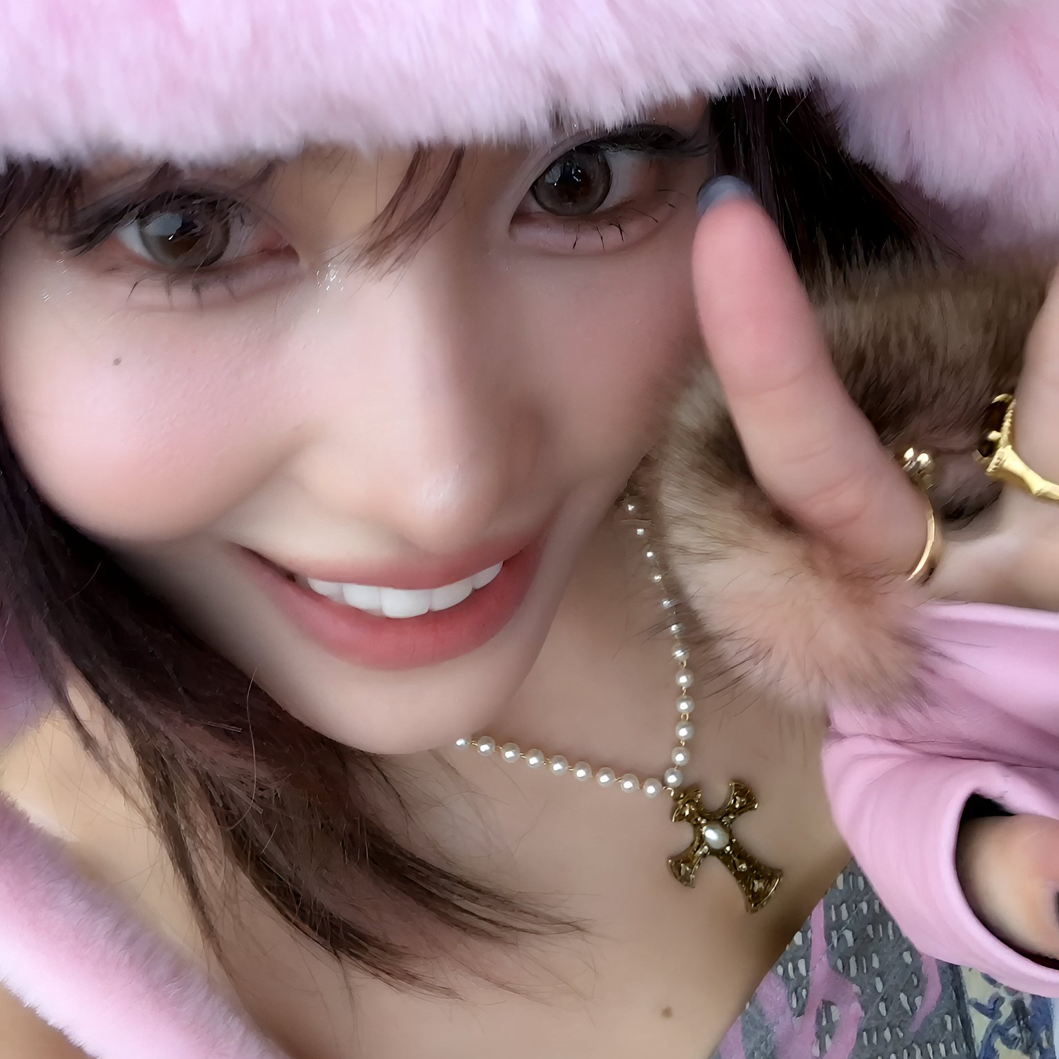 모모 (TWICE)의 최신 사진