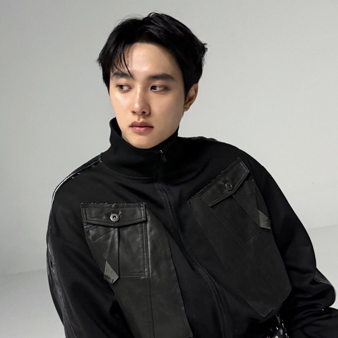 Foto aktivitas terbaru D.O. (EXO)