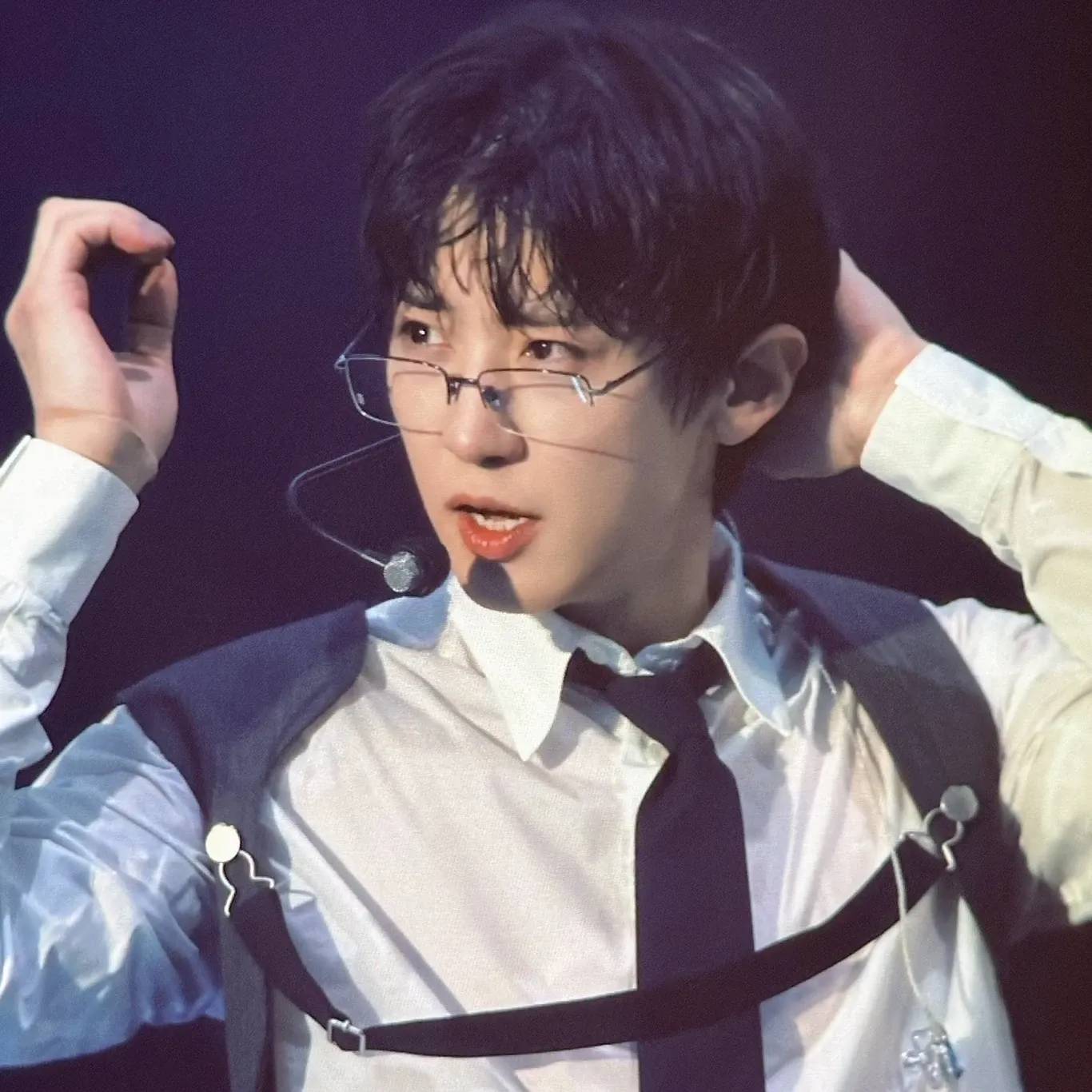 Foto terbaru Chanyeol (EXO)