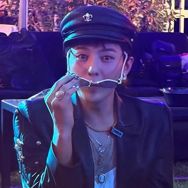 Latest photo of G-DRAGON (BIGBANG)