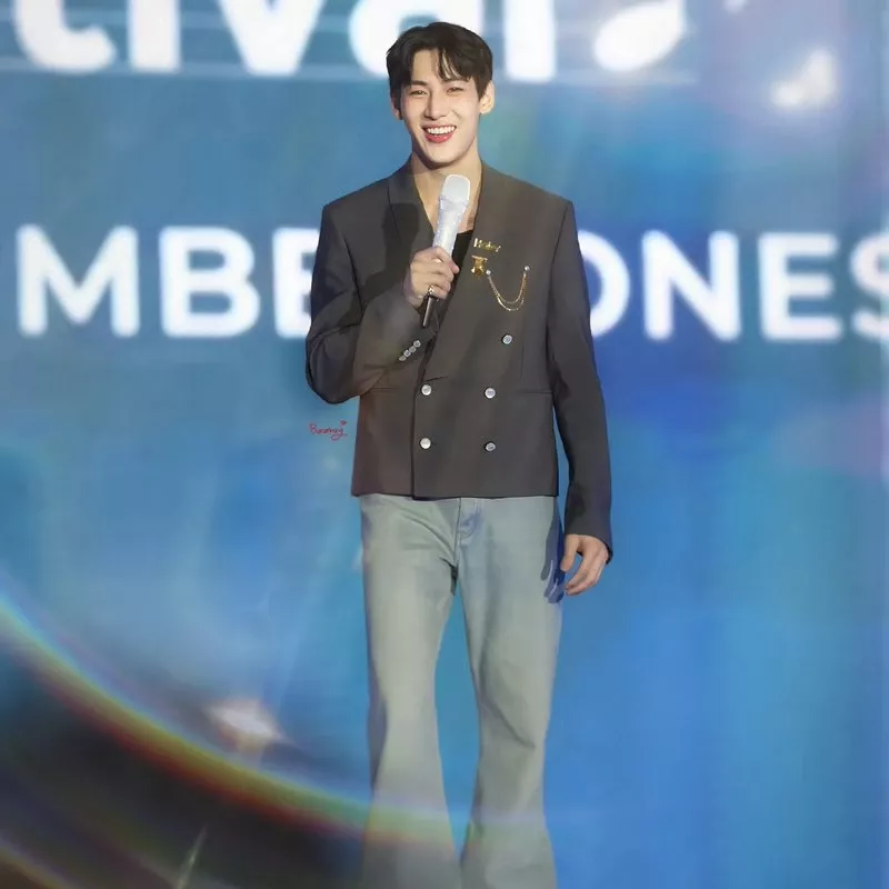 Behind-the-scenes cut of Bambam (GOT7)