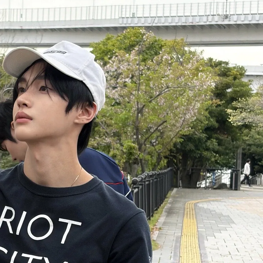Latest photo of Wonbin (RIIZE)