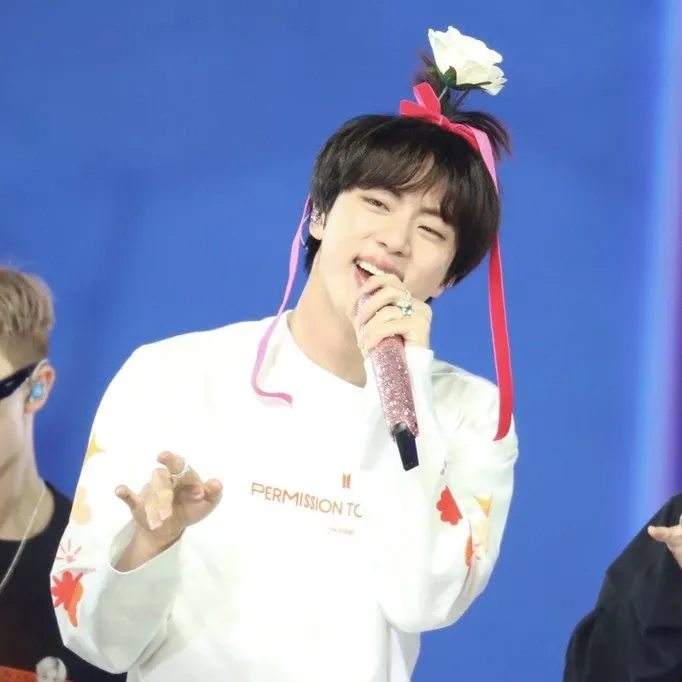 Latest photo of Jin (BTS)