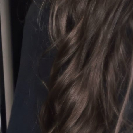 Signature photo of Yuna (ITZY) capturing their charm