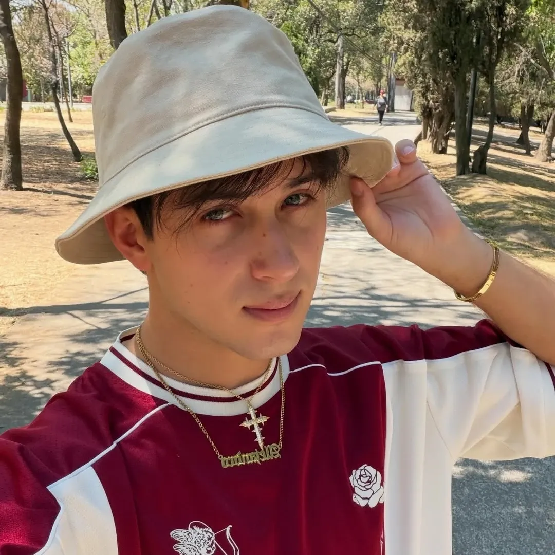 Recent activity shot of Alejandro (SANTOS BRAVOS)