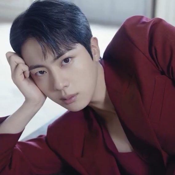 Foto terbaru Jin (BTS)