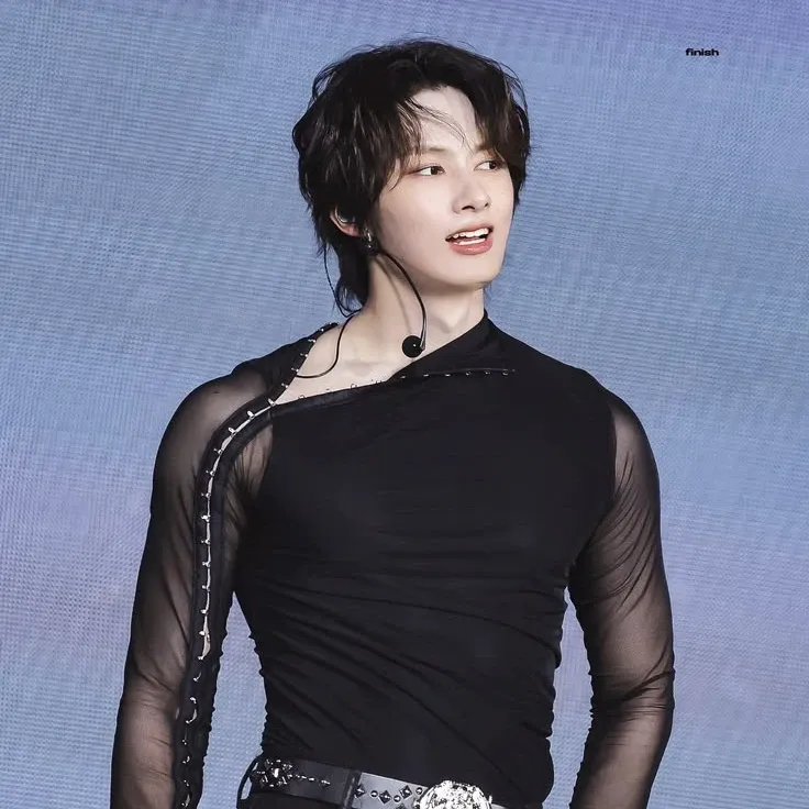 Behind-the-scenes cut of Jun (SEVENTEEN)