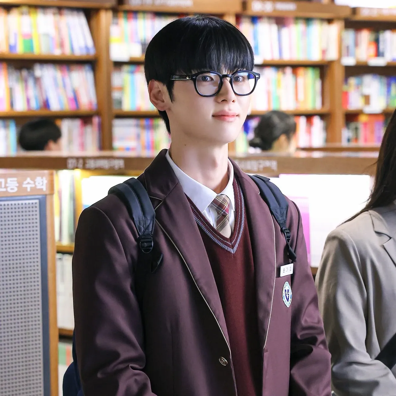 Behind-the-scenes cut of Hwang Minhyun