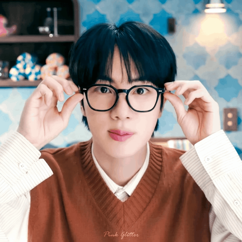 진 (방탄소년단) 최근 활동샷