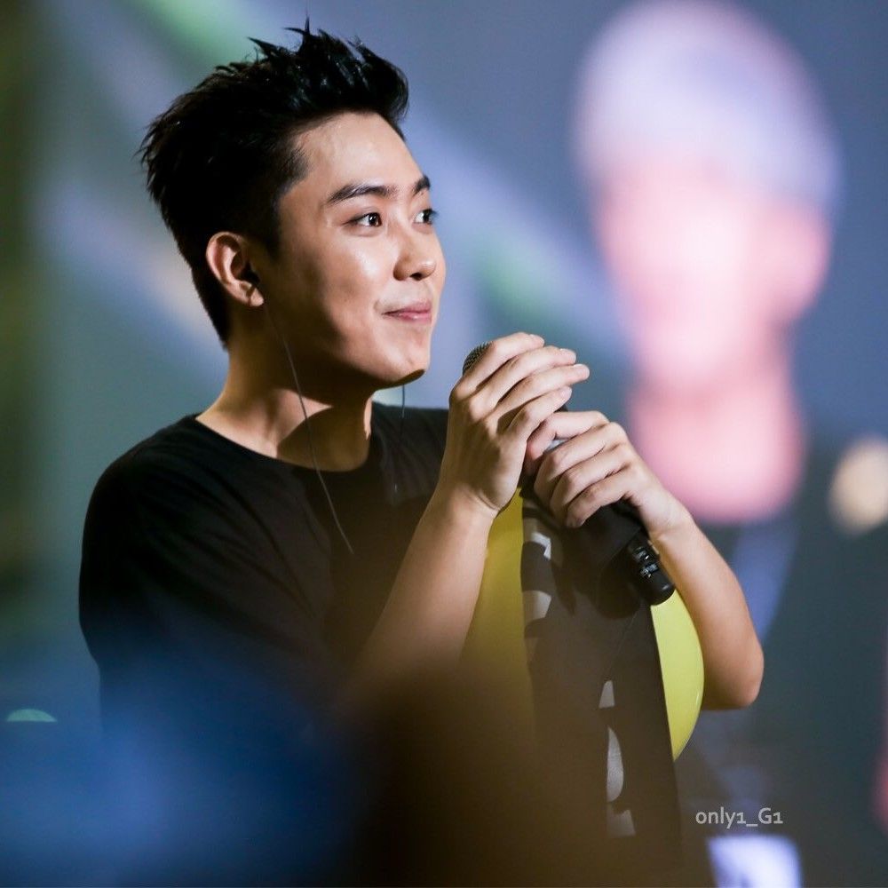 Recent activity shot of Eun Jiwon (SECHSKIES)