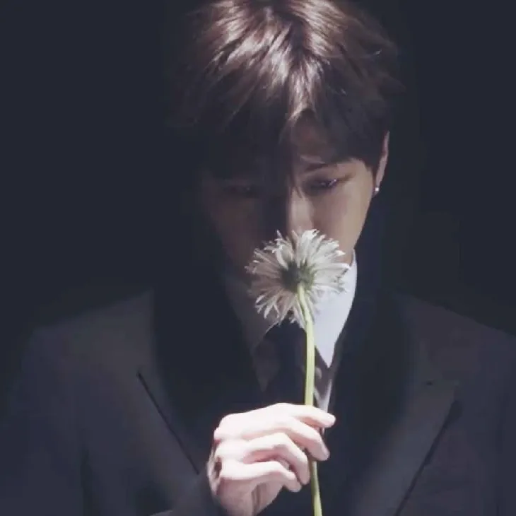 강다니엘의 비하인드 컷