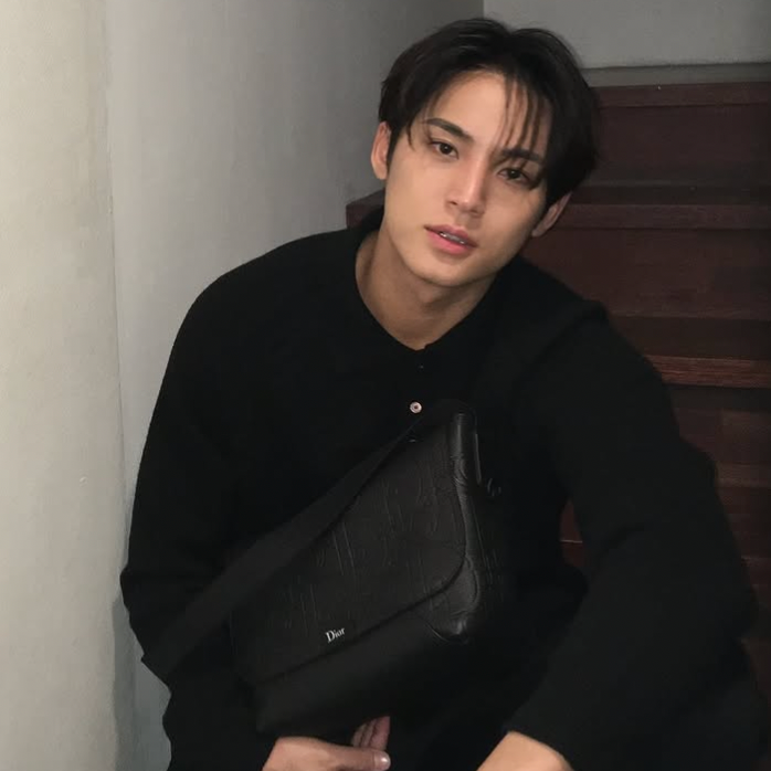 Behind-the-scenes cut of Mingyu (SEVENTEEN)