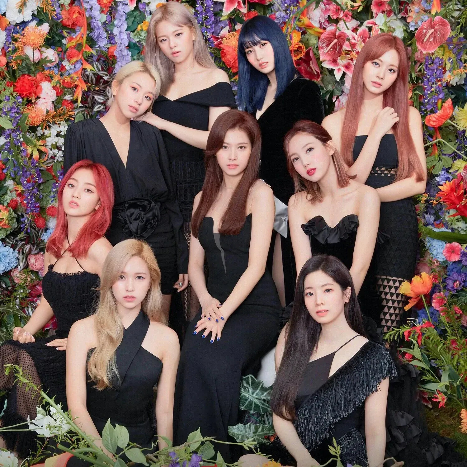 TWICEの最新写真