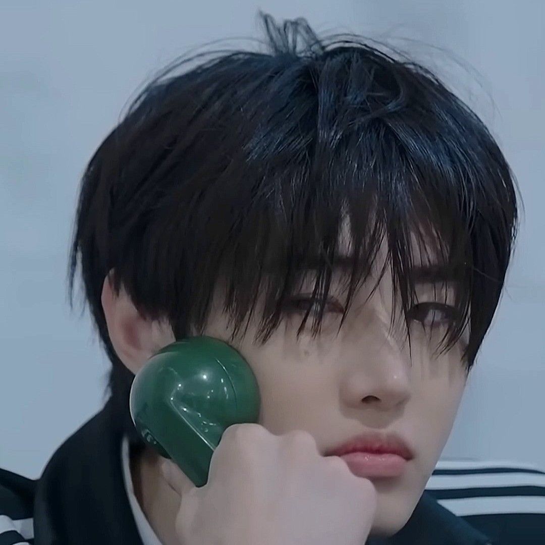 ソンフン (ENHYPEN)の最近の活動写真