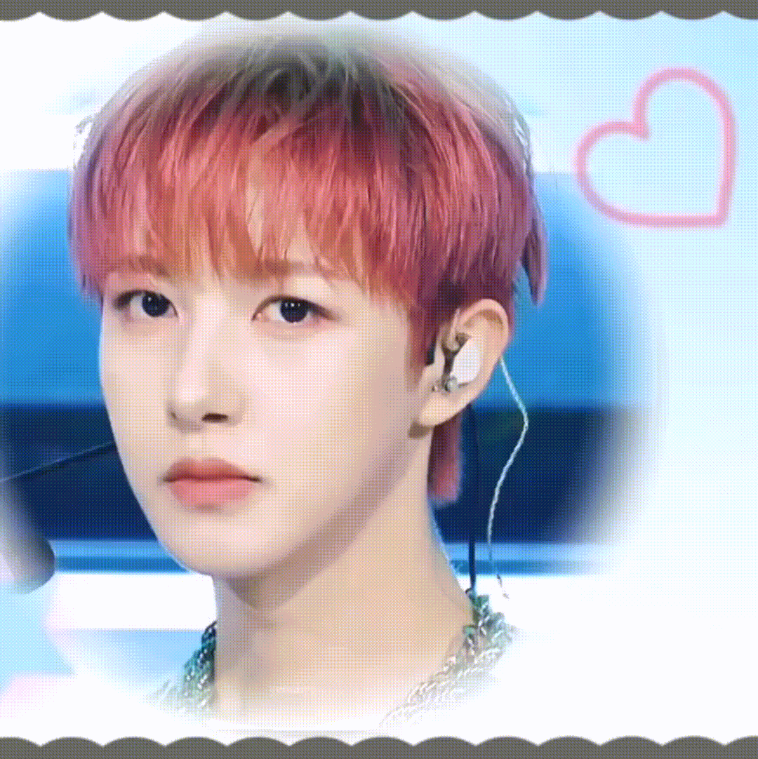 A moment captured by Renjun (NCT DREAM)'s fan