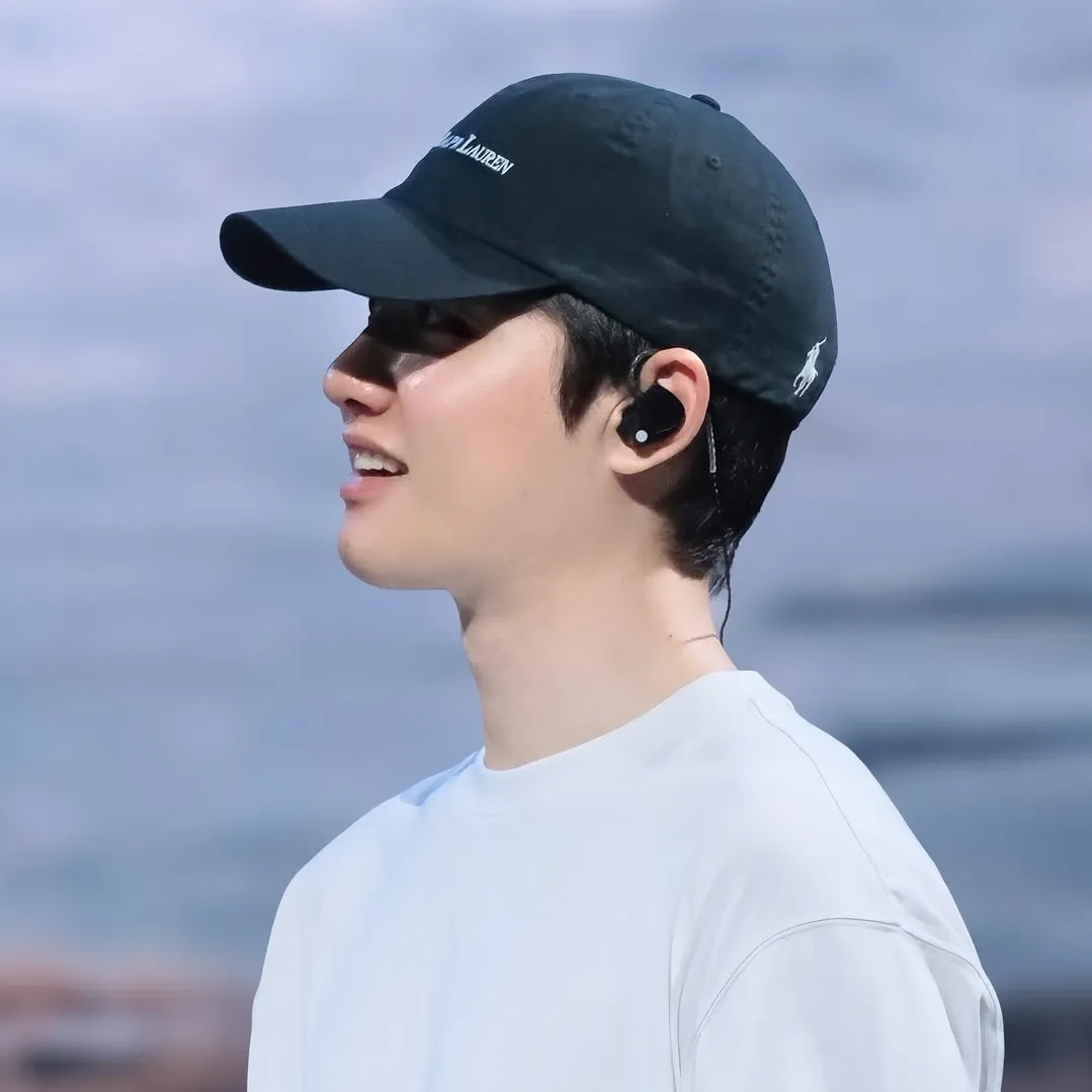 디오 (EXO)의 최신 사진